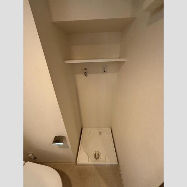 スパシエウインド横浜903号室 玄関