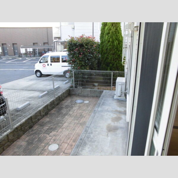 Ya-ECO House105号室 専用庭