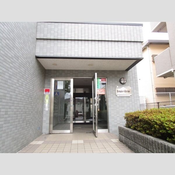 ルネスグリシーヌ エントランス