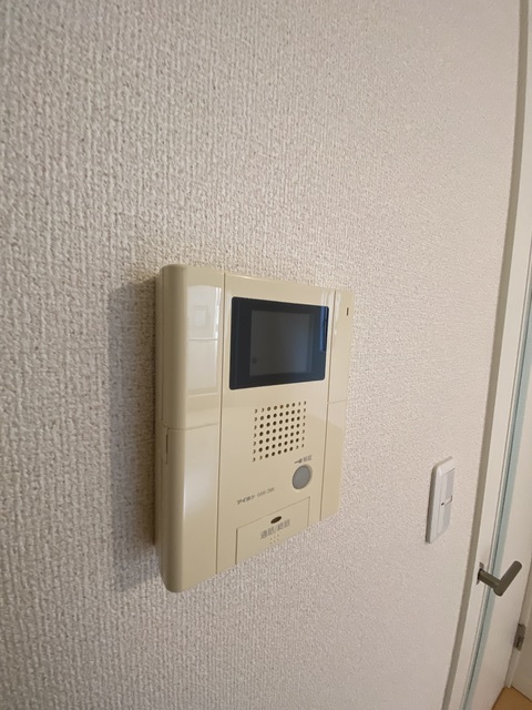 フォレスタ高幡0101号室 セキュリティ