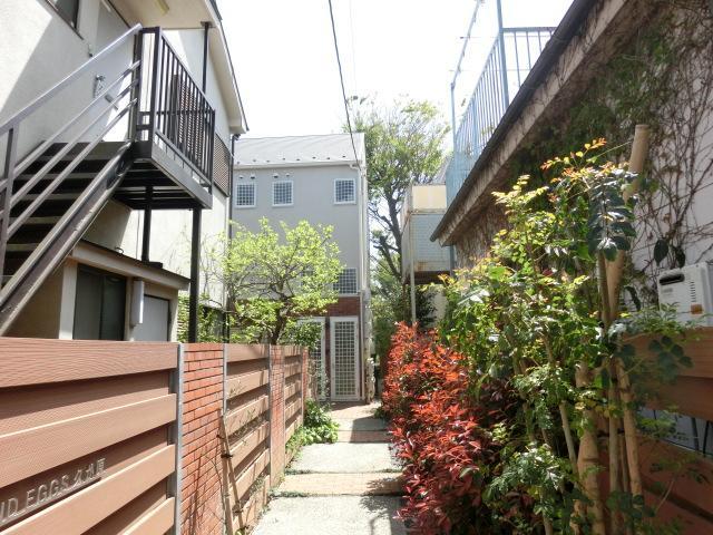 グランエッグス久が原2階 エントランス