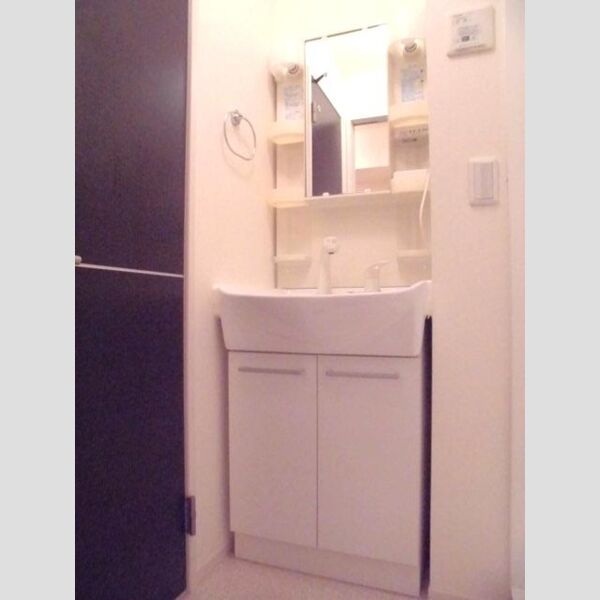 エミナンス 洗髪洗面化粧台