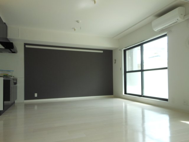 ＪＯスターブル0101号室 リビング