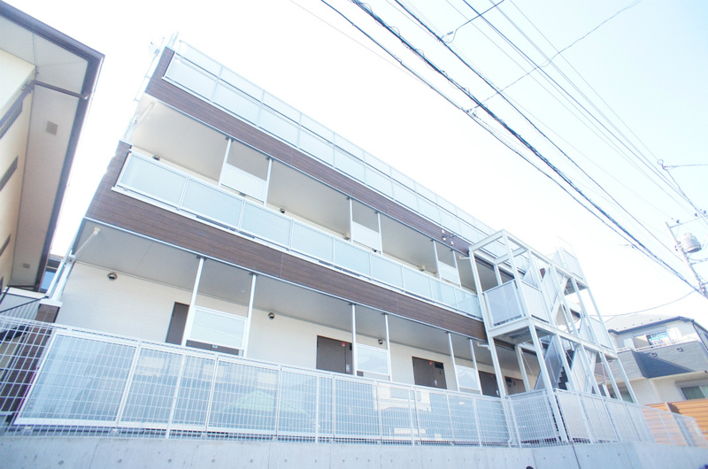 リブリ・踊場1階 外観