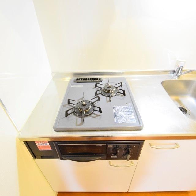 アイランドコート曙橋2階 収納