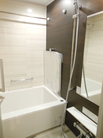 ガーラ・ヒルズ赤坂 コンパクトで使いやすいお風呂です