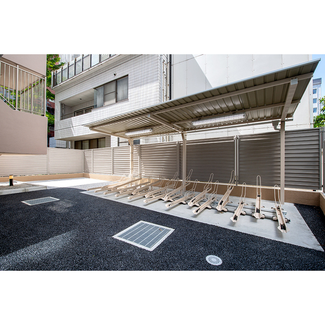 ベルティーセ新宿8階 駐輪場