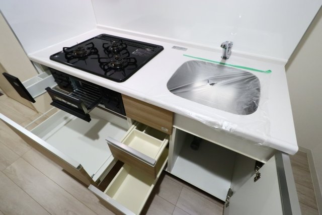 ＡＬＩＶＩＯ西落合1階 キッチン