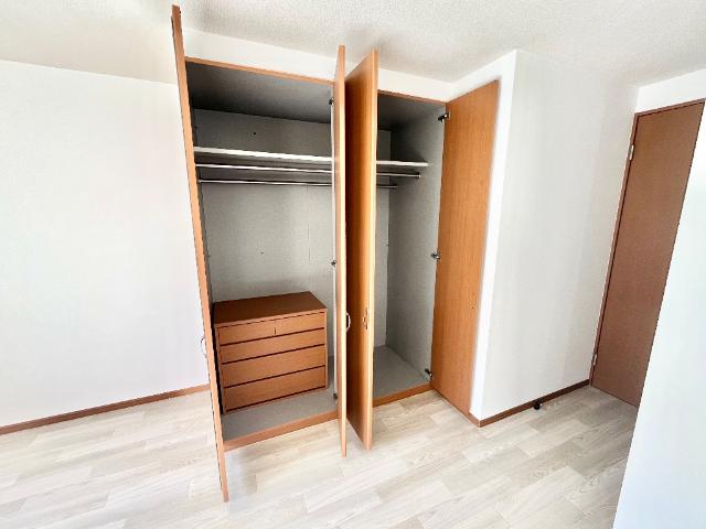 サンパティーク105号室 クローゼット（イメージ）