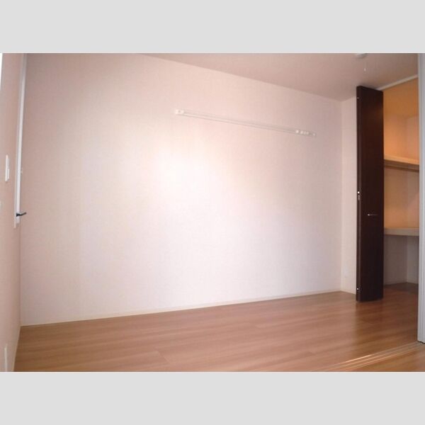 ヴィラ　リッツⅢ103号室 洋室