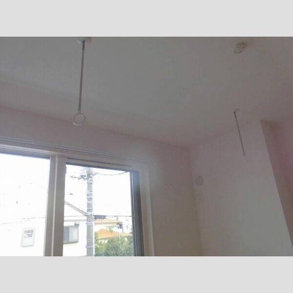 佐倉道202号室 室内物干し