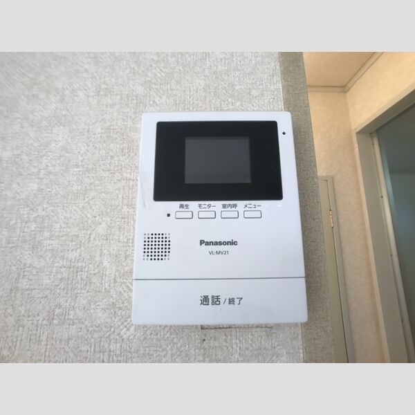 吉川タウンハウス　Ⅱ101号室 モニター付きインターホン