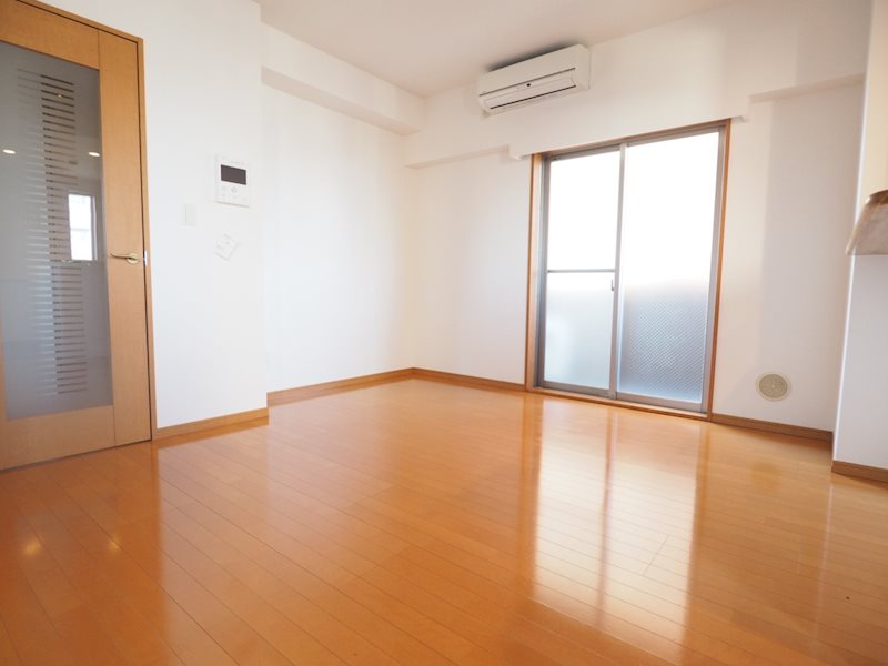 レジディア島津山6階 リビング