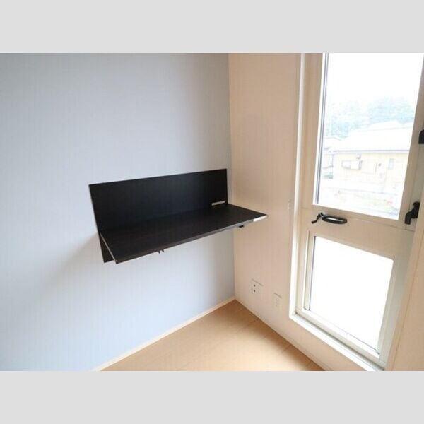 エクセレント三輪野山　Ⅰ202号室 ワークデスク