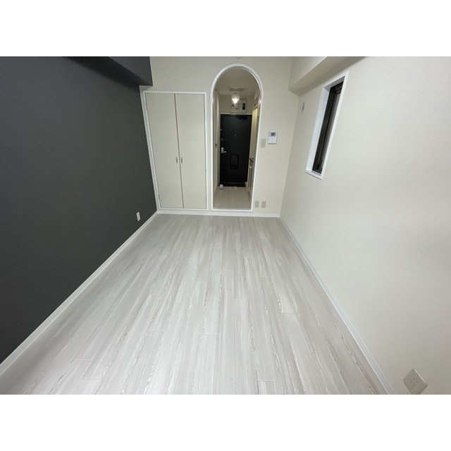 ロイヤルコート大岡山103号室 リビング