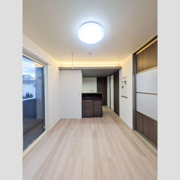 ジェルベーラ淵野辺103号室 リビング