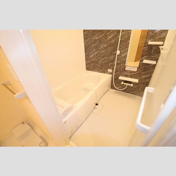 ファミリア　エテルナ ユニットバス