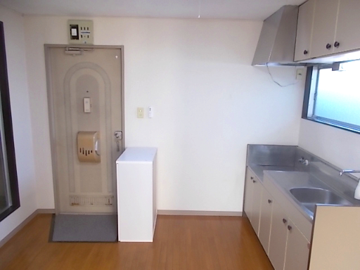 中佐津間ハイツ リビング