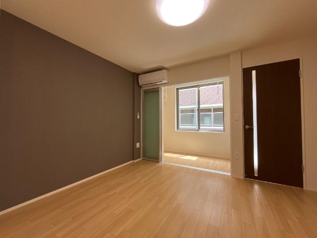 メゾン　ヴェルト リビング