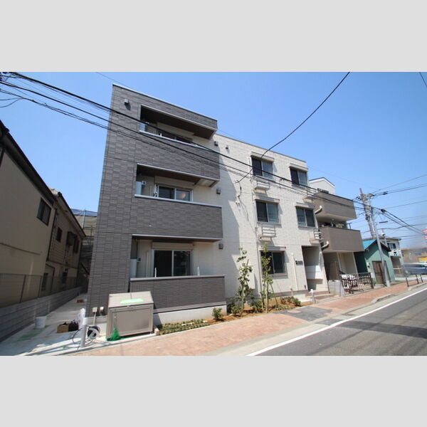 アンジュール新田202号室 外観