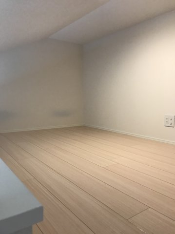 G・Aヒルズ鶴見小野102号室 寝室