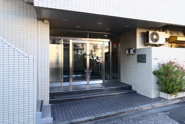 マイステージアムヒューゲル西落合 エントランス