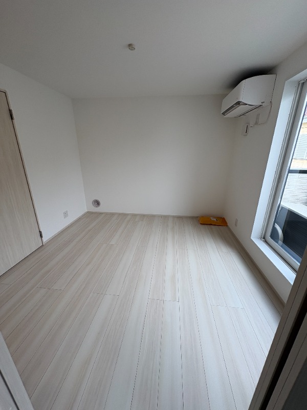 エトワールヴァリ　プレリュード2階 寝室