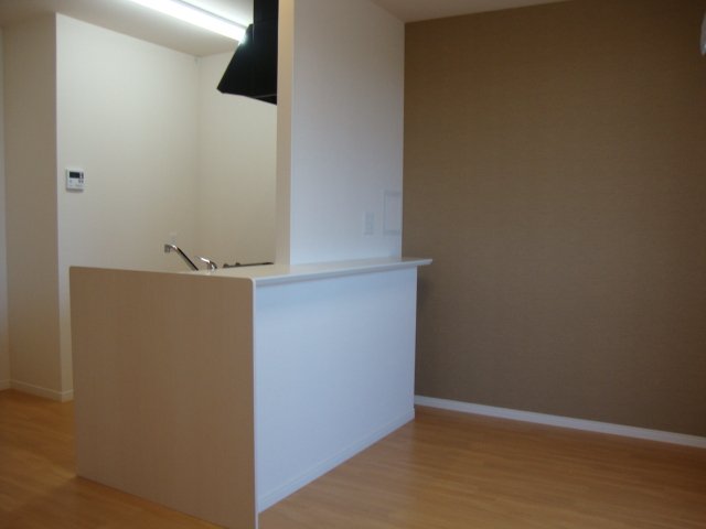 メゾン・オーガスト リビング