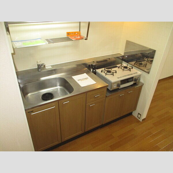 ティグリス102号室 キッチン(コンロ設置済)