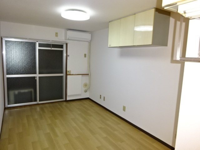 メゾン・ド・サペン2階 部屋その他