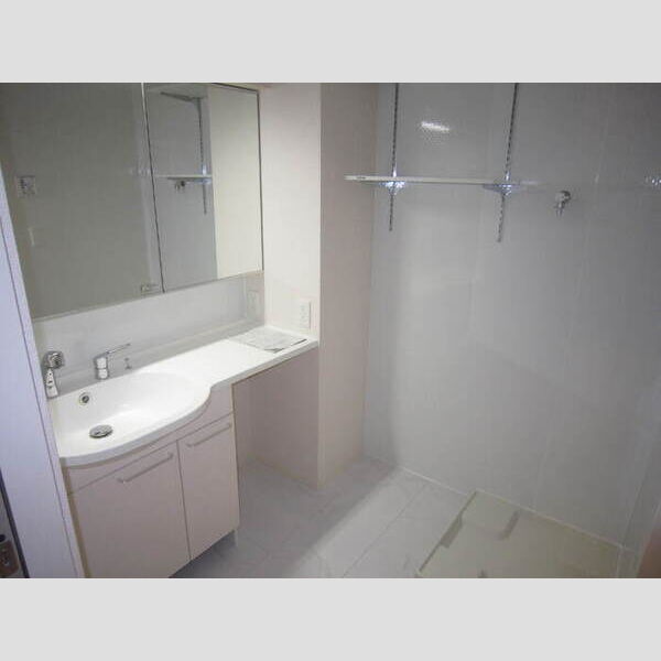 ハーベスト七番館101号室 洗面室