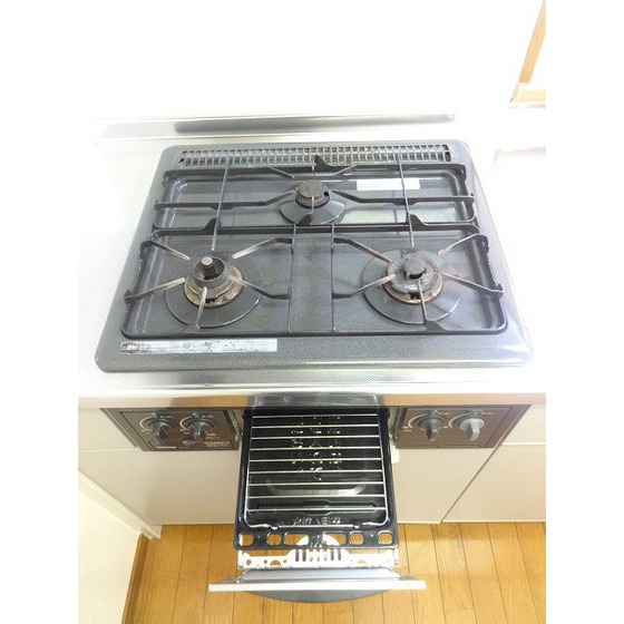 ラ・ポーム 3口コンロ・グリル付