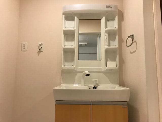 カサブランカ 洗髪洗面化粧台