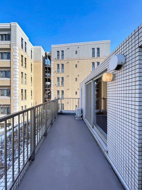 ＡＱＵＡ ＳＷＥＥＴ ＮＩＰＰＯＲＩ バルコニー