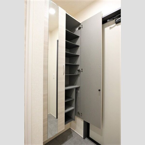 Dear Life207号室 シューズボックス