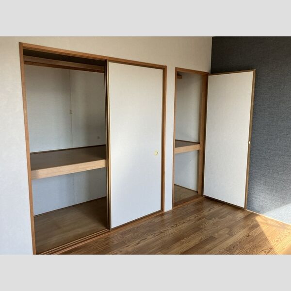 ハイツエルム 収納