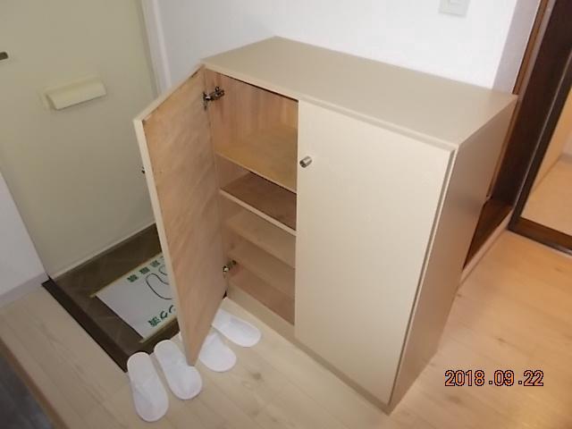 サニモール 玄関