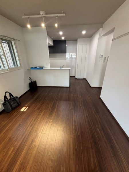 Ｔｈｅ　Ｓｈｉｎａｇａｗａ　Ｅａｓｔ　Ｒｅｓｉｄｅｎｃｅ1階 リビング