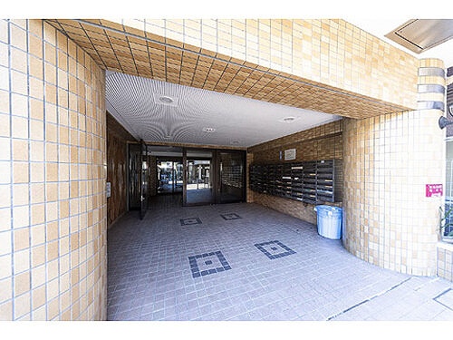 ライオンズマンション横浜第３8階 エントランス