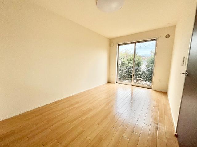 コンフォートヴィラ103号室 洋室