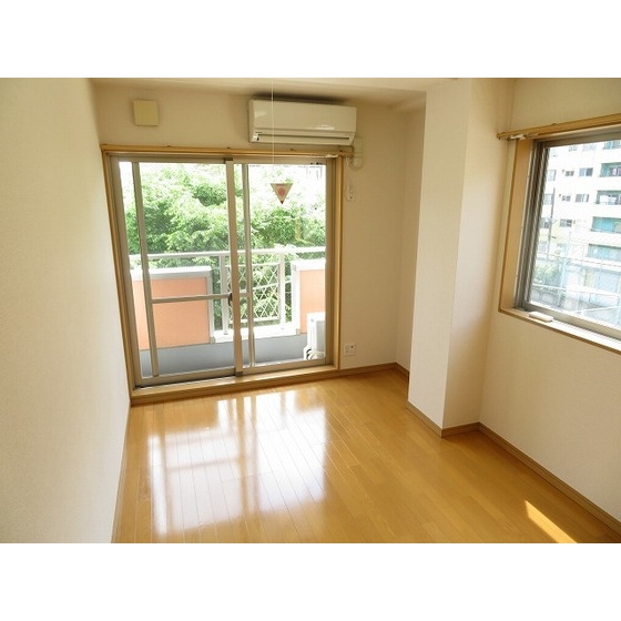 グランドール北上野0404号室 内観