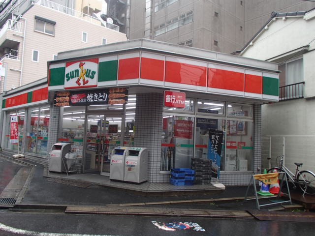 ＳＫガーデン 【コンビニエンスストア】サンクス中野桃園店まで82ｍ