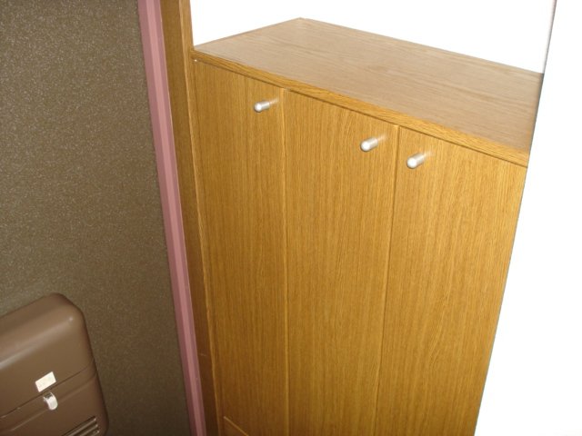 イーストピア 玄関