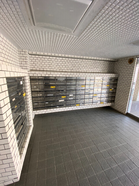 パールマンションⅠ5階 エントランス