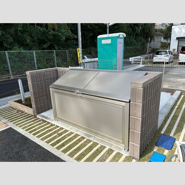 grand jete105号室 入居者様専用ゴミストッカー