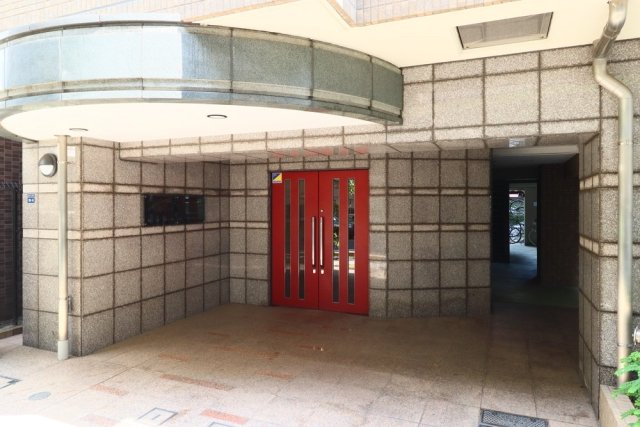 レジオス板橋本町アヴィニティー エントランス