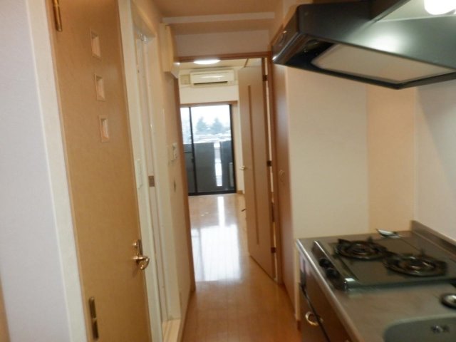 ルーブル中野沼袋弐番館 システムキッチン（2口ガスコンロ）