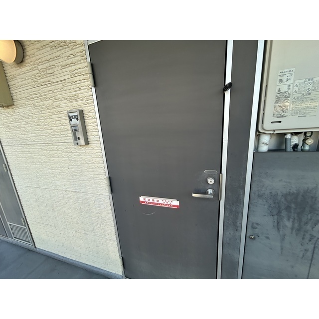 グラツィア202号室 玄関