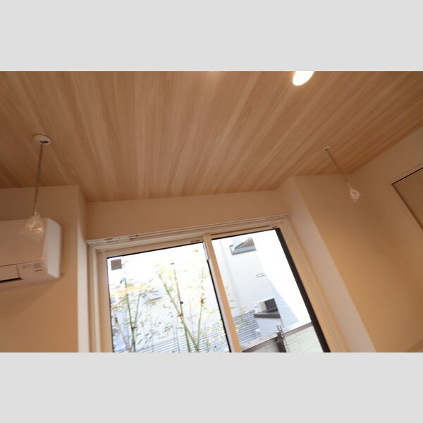 カーサ アルマ102号室 室内物干し