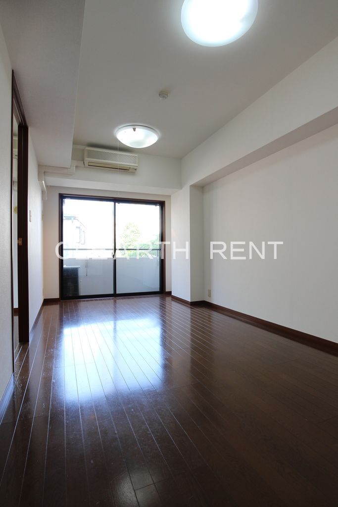 サンレイ広尾エクセレンテ ゆったり過ごせるリビングです